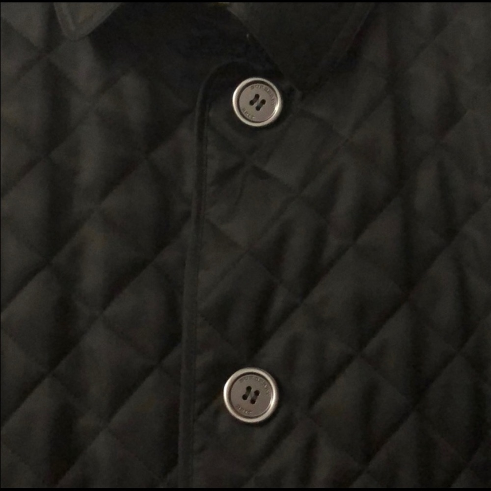 Burberry Quilted Black Jacket with Signature Check Trim - Picture 14 of 14